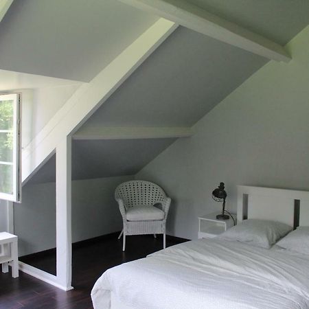 Maison d'hôtes Le Poule House à Guérard Extérieur photo